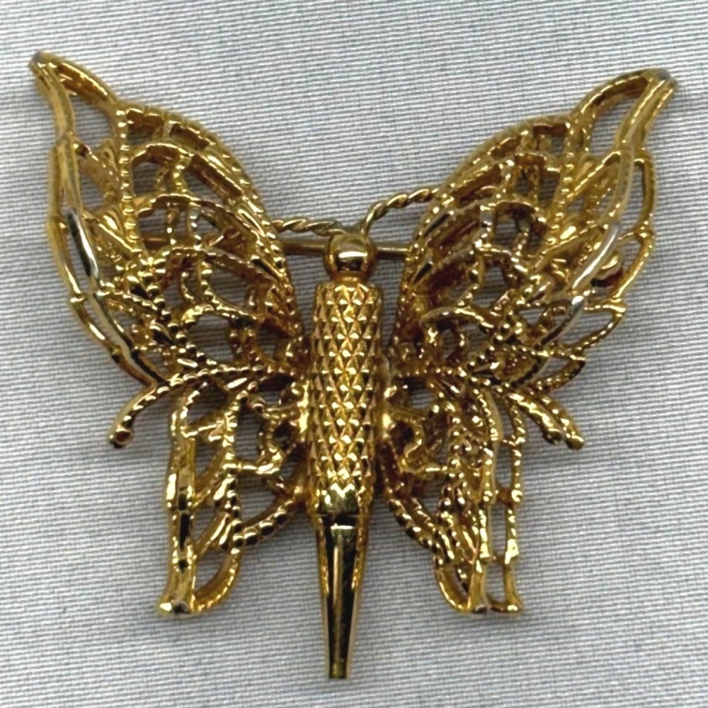 Monet Butterfly Brooch Womens OS Gold Filigree Vintage 1970s Pin Excellent